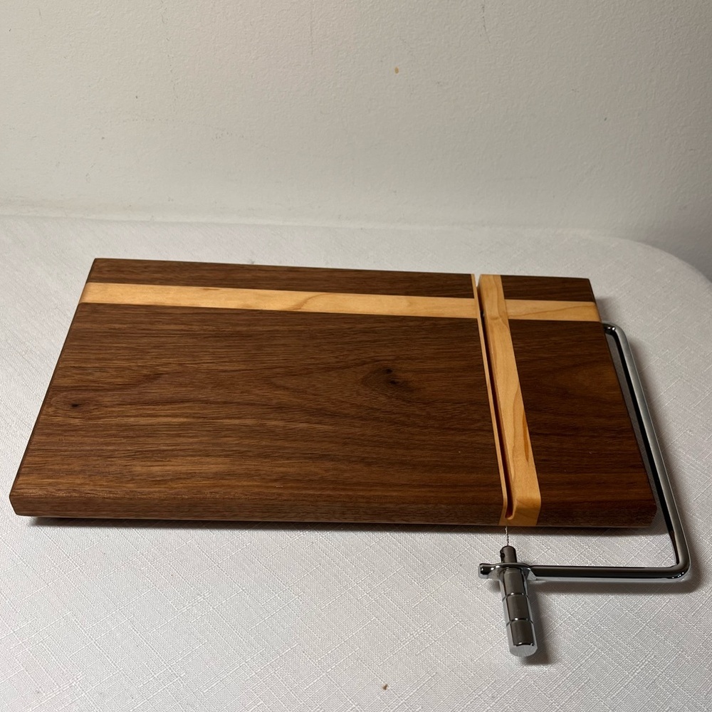 JMS Woodworking Wooden Cheese Cutting Board with Brown and Tan wood. New.